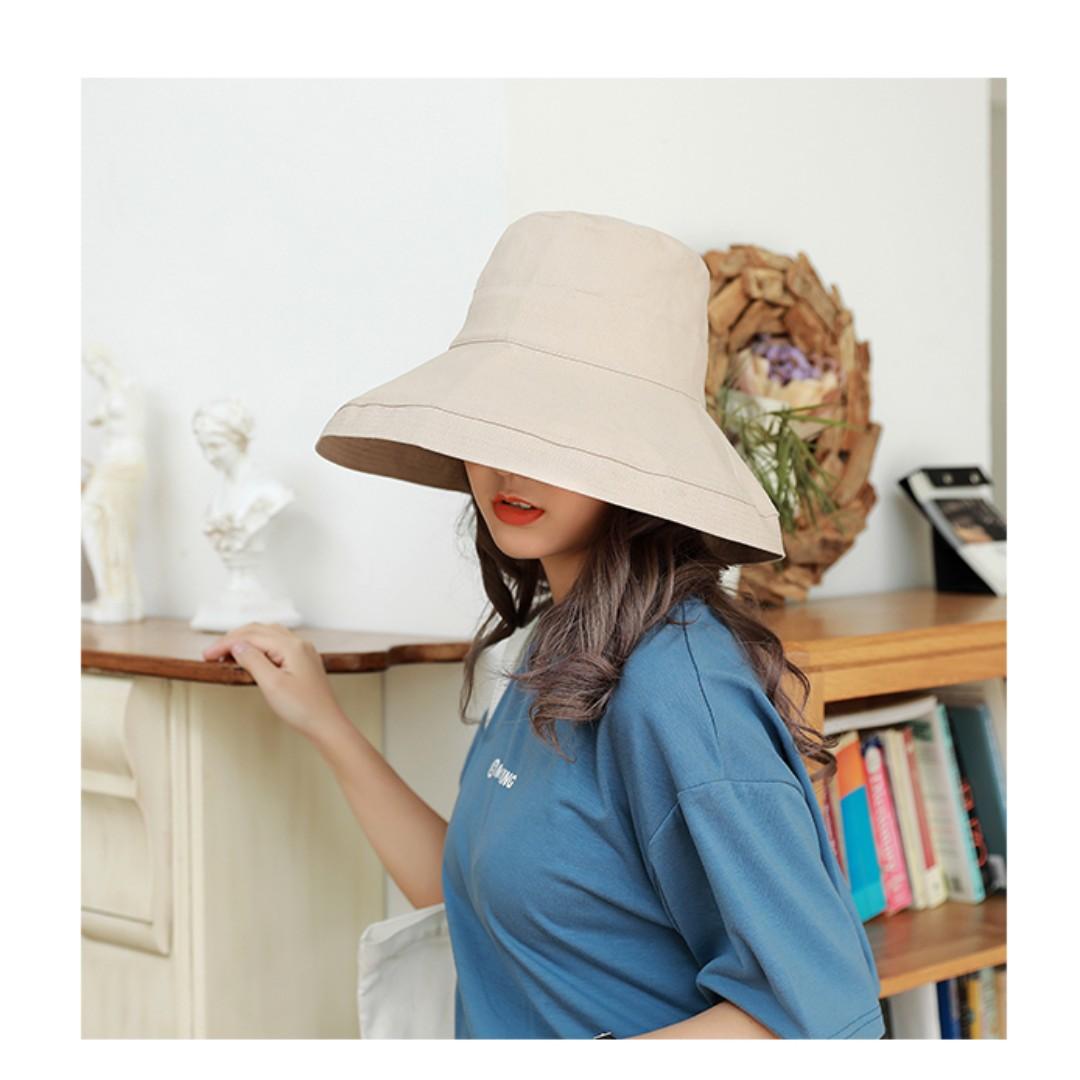 Floppy cotton hat