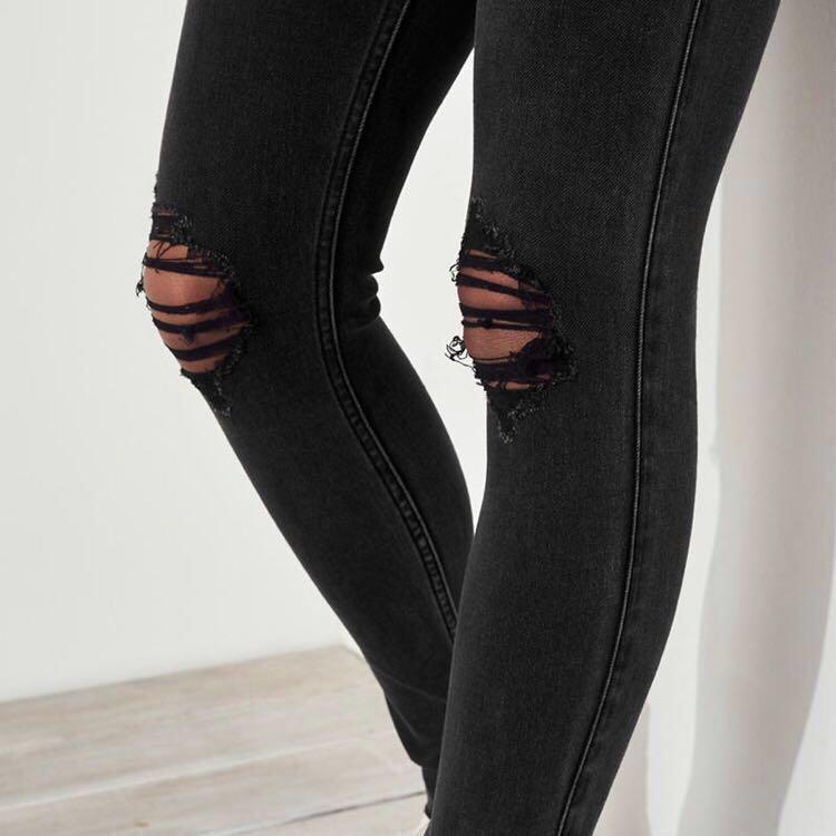 BNWT Hollister Black Ripped Jeans Women s Fashion Bottoms Jeans Leggings on Carousell