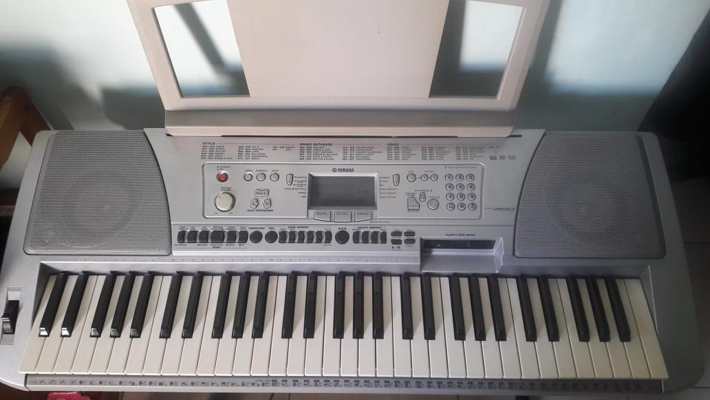 Keyboard Yamaha Psr 450 Musik And Media Alat Di Carousell