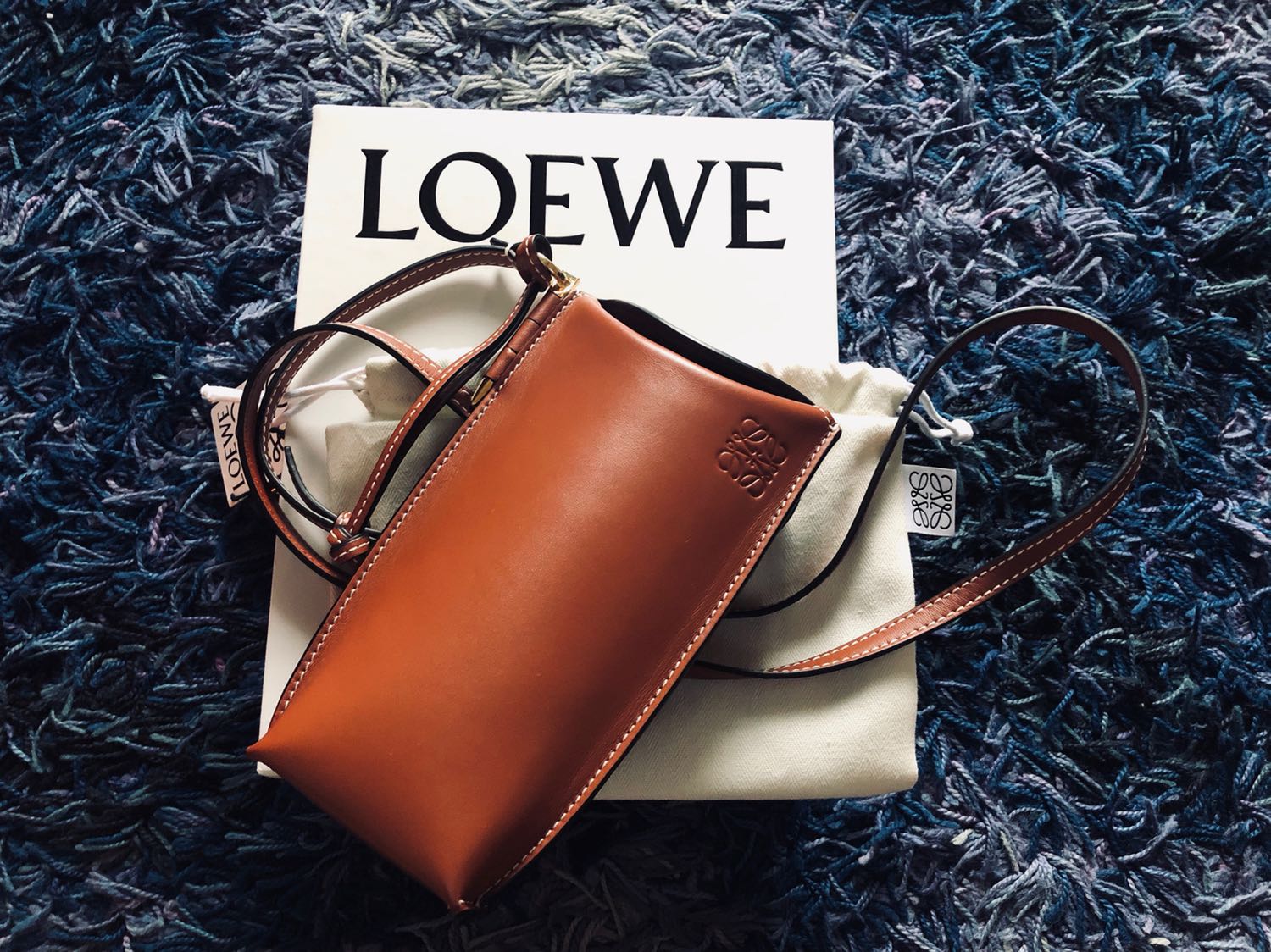 Loewe gate pocket bag rust color Carousell