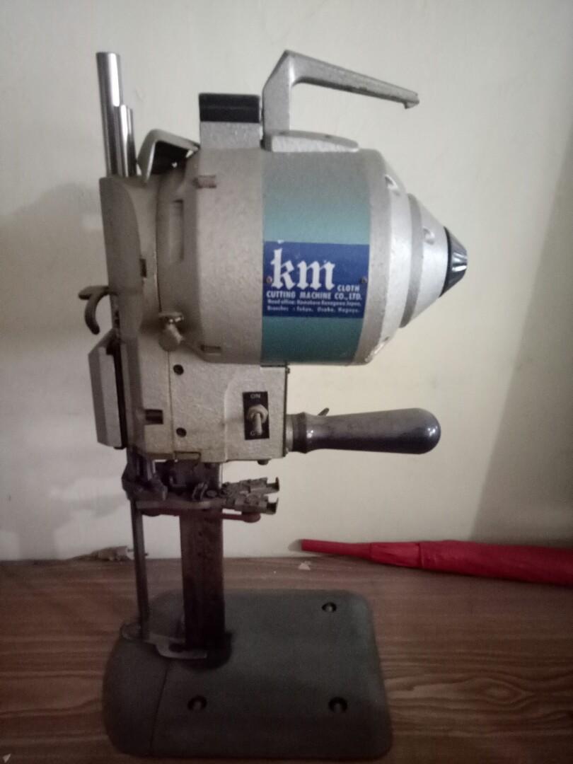 Mesin Potong Kain Serba Serbi Others Di Carousell