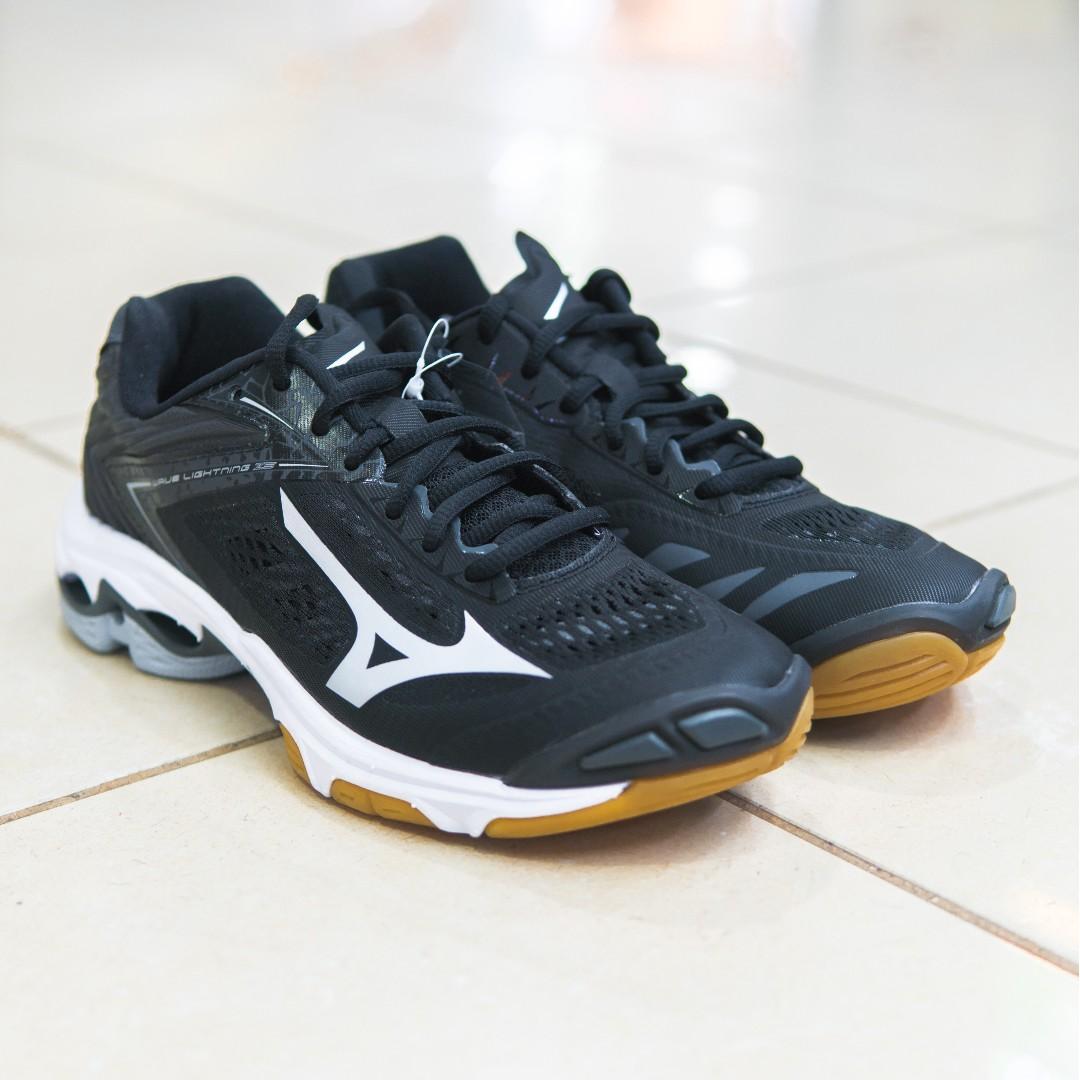 mizuno z5 black