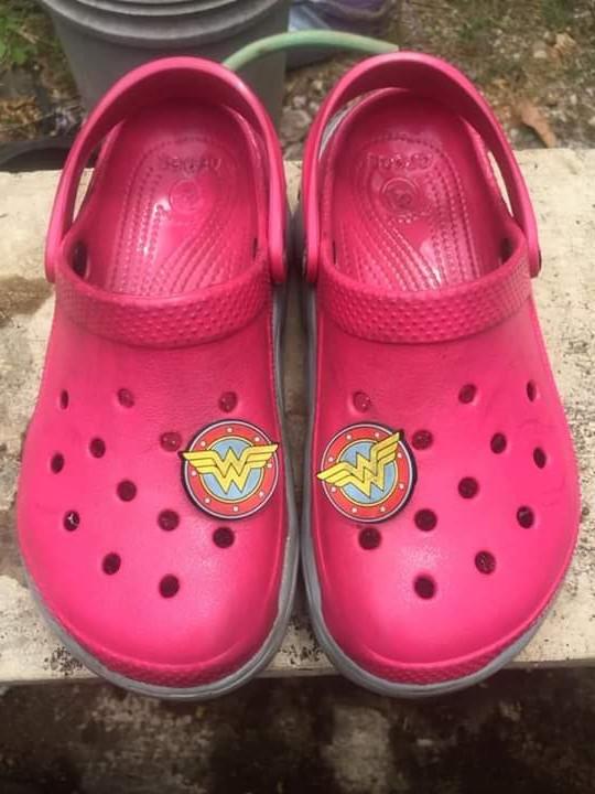 crocs fairview