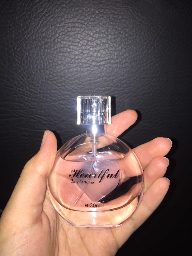 Parfum Lovely Miniso Kesehatan Kecantikan Parfum Kuku Lainnya Di Carousell