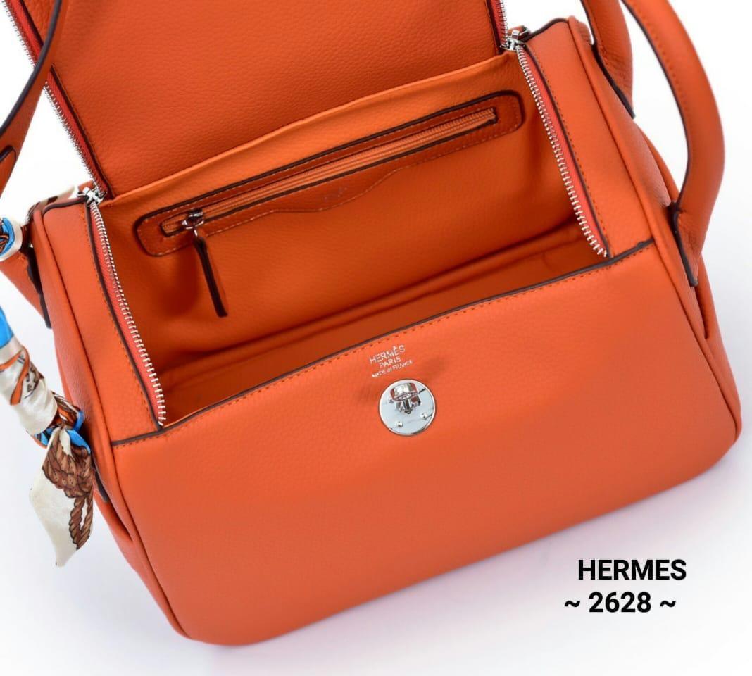 Tas HERMES Lindy kw super Ukuran : 26 x 18 x 14, Fesyen Wanita