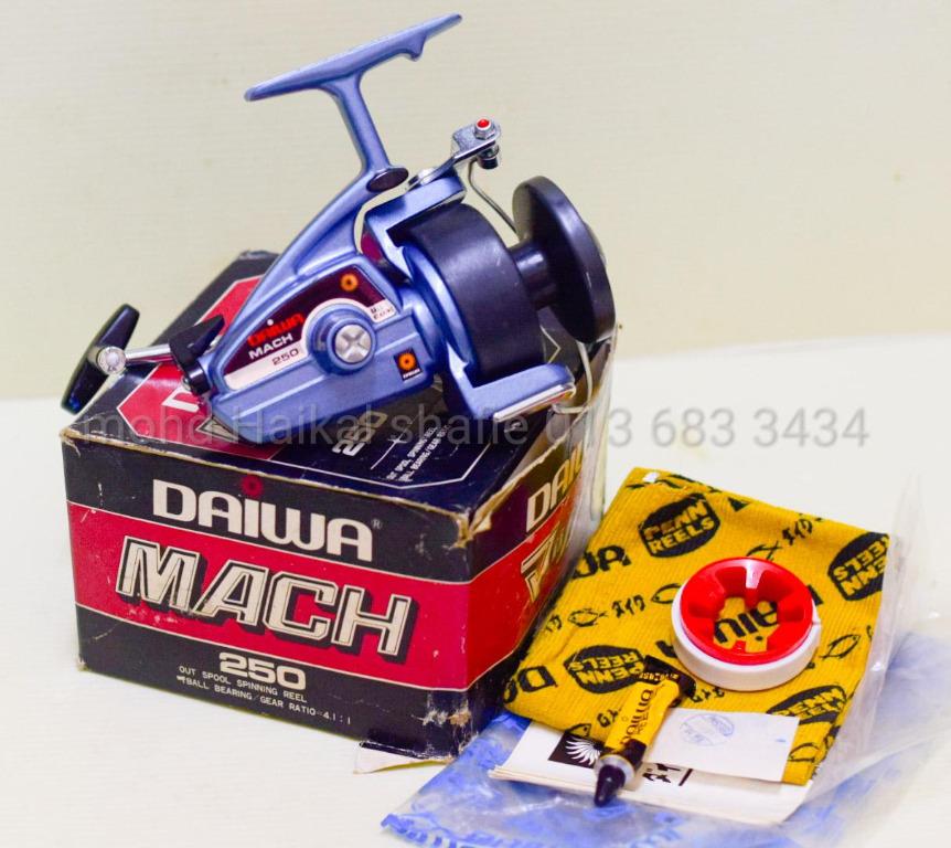 Vintage Daiwa Mach 250 NOS Set, Sports Equipment, Sports & Games, Billiards  & Bowling on Carousell