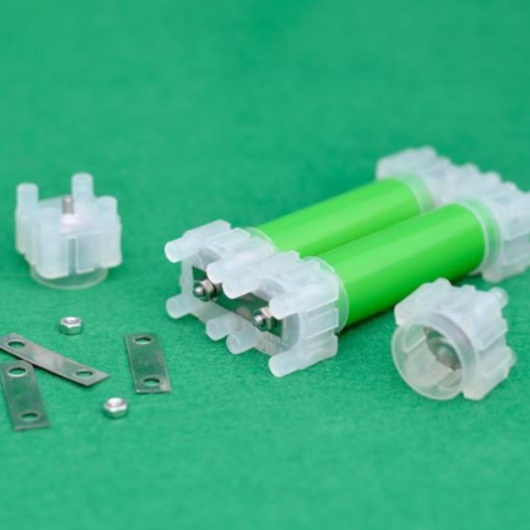 Vruzend 18650 Battery Holder Kit Electronics Computer Parts Accessories On Carousell