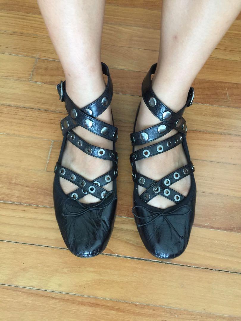 Sugar thrillz eleve ballet flats hotsell