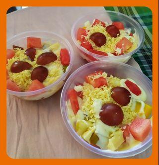 Salad buah Segar