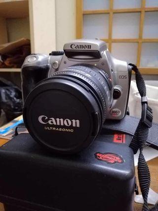 Canon DS 6041 camera