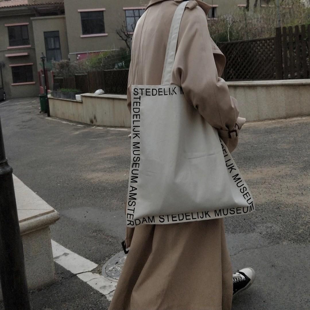 Stedelijk tote hot sale bag