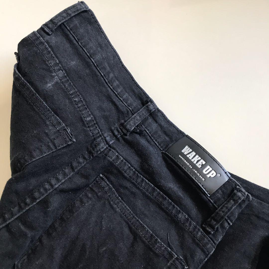 Black Ripped Jeans / Skinny Jeans Hitam 