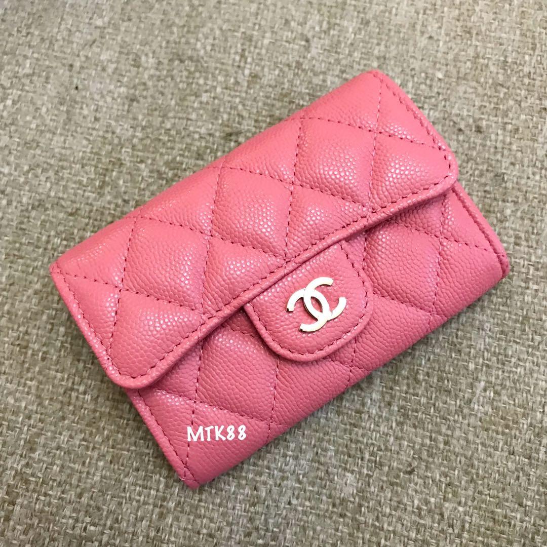 CHANEL 19B Card holder pink, Luxury, Bags & Wallets on Carousell
