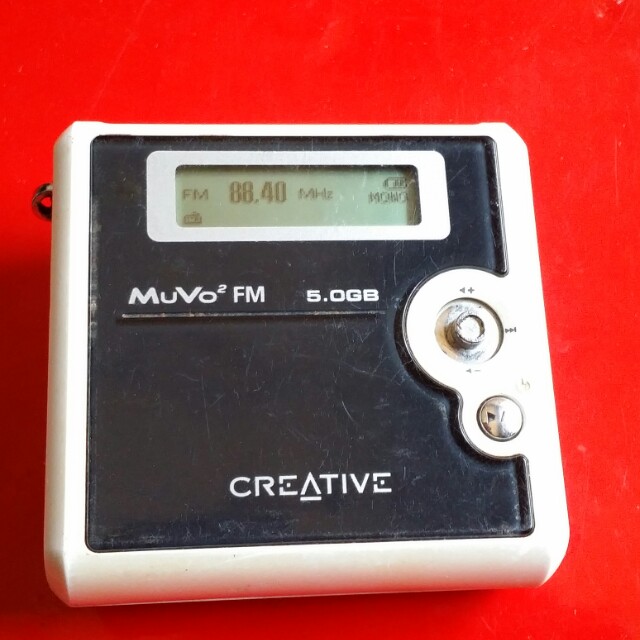 Creative Muvo 2 FM 5GB Digital Player 