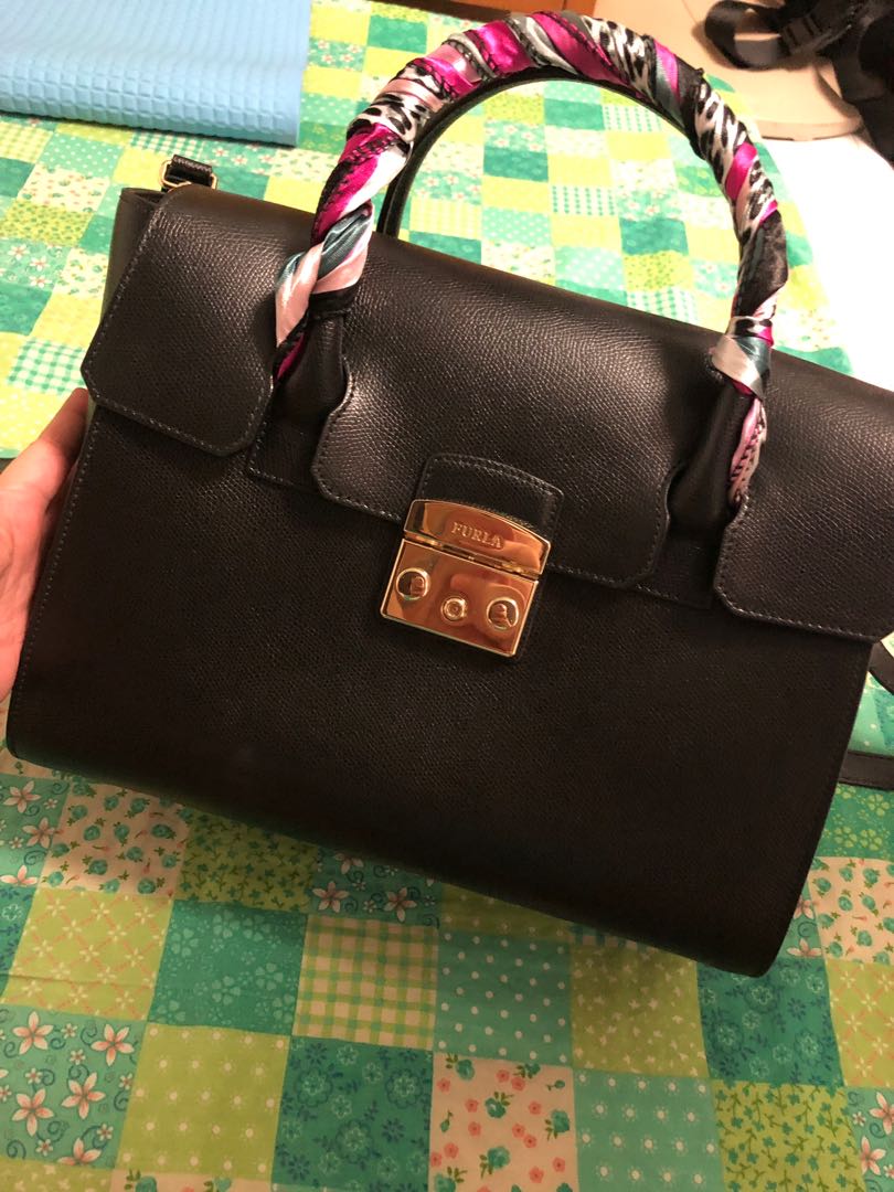Furla on sale classic bag