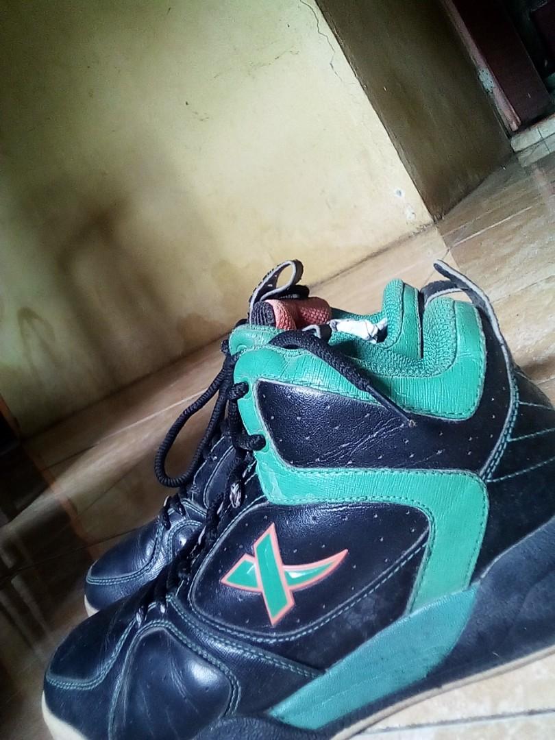 Hot Promo 75k Sepatu Basket X Tep Size43 Fesyen Pria Sepatu Sepatu Boot Di Carousell