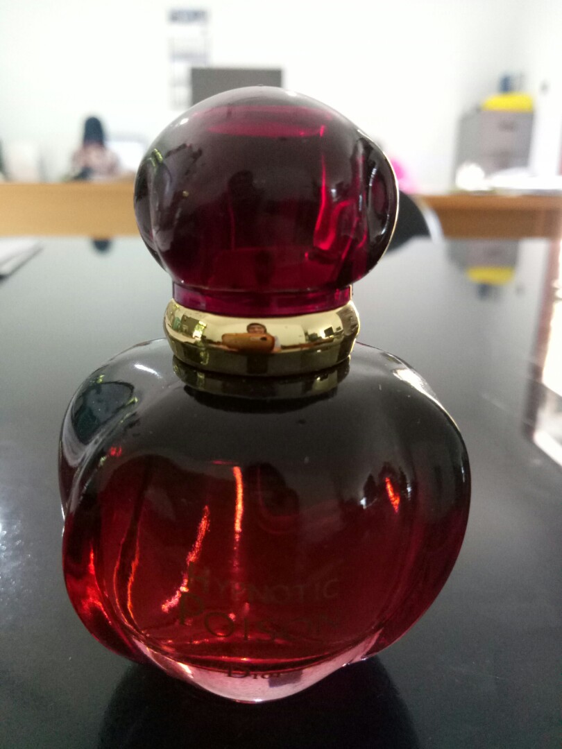 3348900943575 Hypnotic Poison Eau Sensuelle by Christian Dior for Women, Eau  de Toilette Spray, 1.7