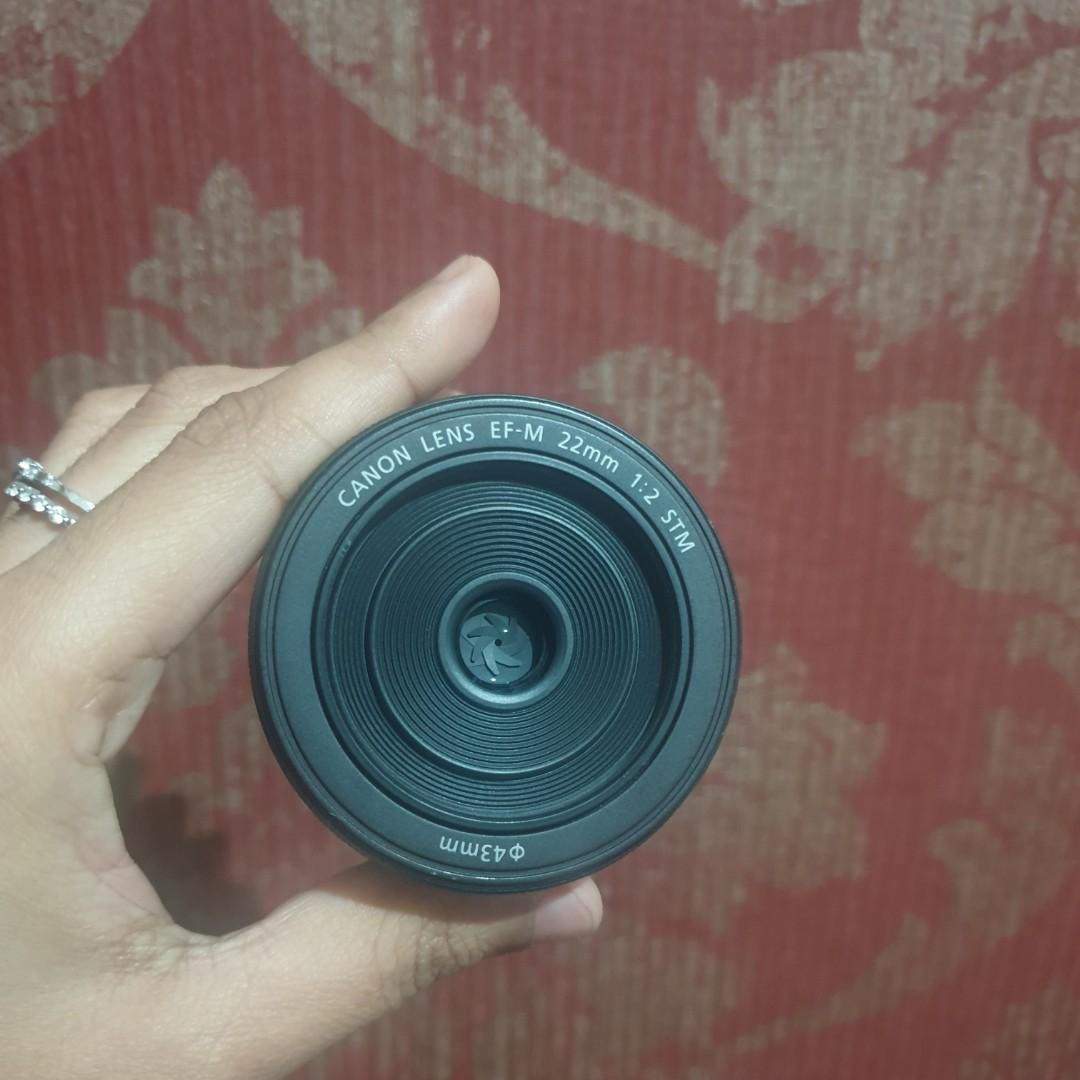 lens fix 22mm f 2 stm for canon m10 m100 m50 m3 bokeh mantap