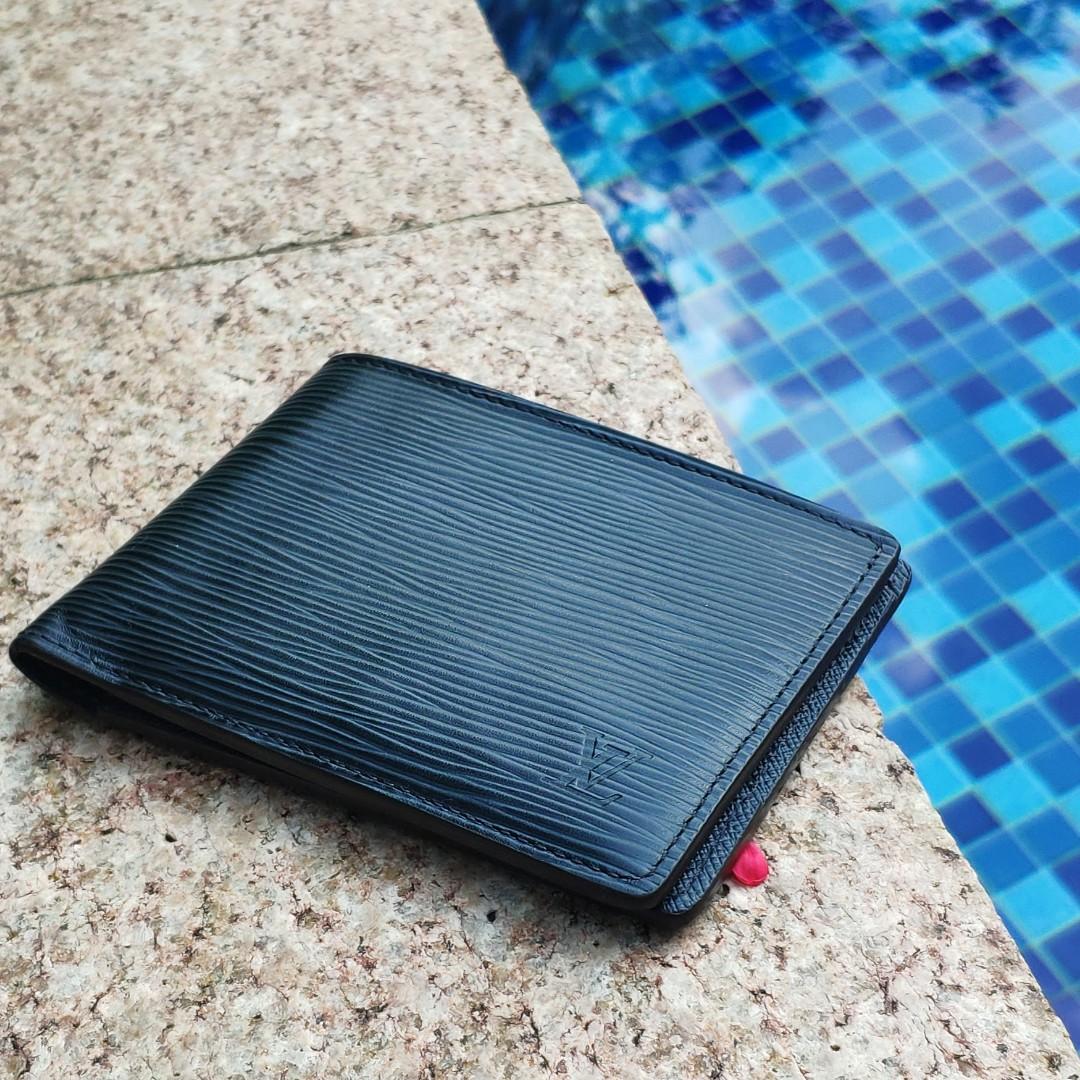 LOUIS VUITTON LV X SUPREME SLENDER WALLET 'EPI BLACK', Men's Fashion,  Watches & Accessories, Wallets & Card Holders on Carousell