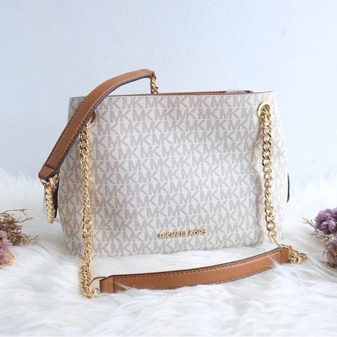 Mk jet set chain medium messenger best sale