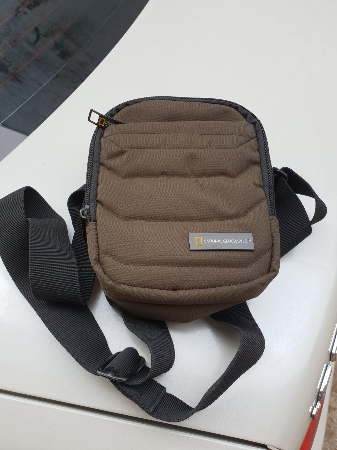 National Geographic Sling Bag Men s Fashion Bags Sling Bags on