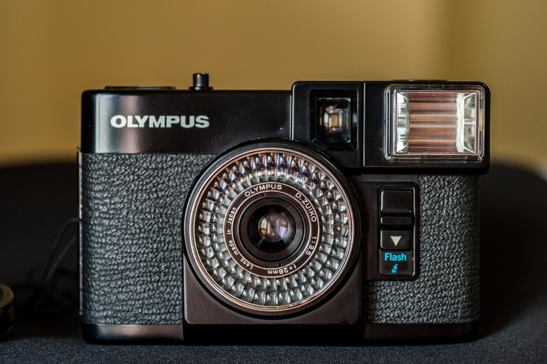 Olympus Pen Ef Half Frame Film Camera Photography Cameras Mirrorless On Carousell Olympus Pen Ef Half Frame Film Camera Photography Cameras Mirrorless On Carousell