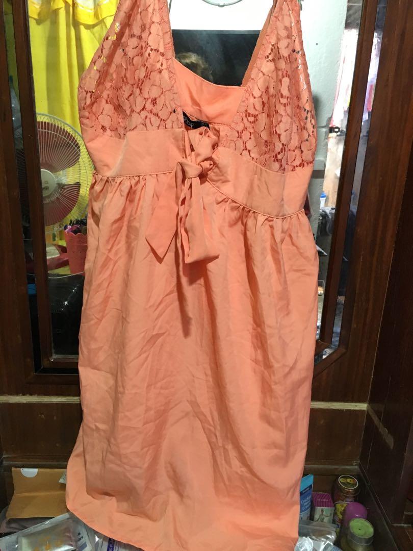 Plus size dress with tag brandnew (Category: Dresses) located in Quezon City. Submitted by anne0823 (Listing ID 246813840, Image 1). Description: Mixed branded tops with tags Brandnew Measurement and additional photos will be given More on plus sizes Plus shipping Details will be given on enquiry Unique pieces.