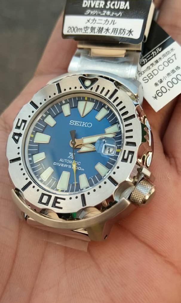 Seiko Prospex Monster Coral Blue 3rd-Gen 200meter Caliber 6R15 Ref SBDC067,  Mobile Phones & Gadgets, Wearables & Smart Watches on Carousell