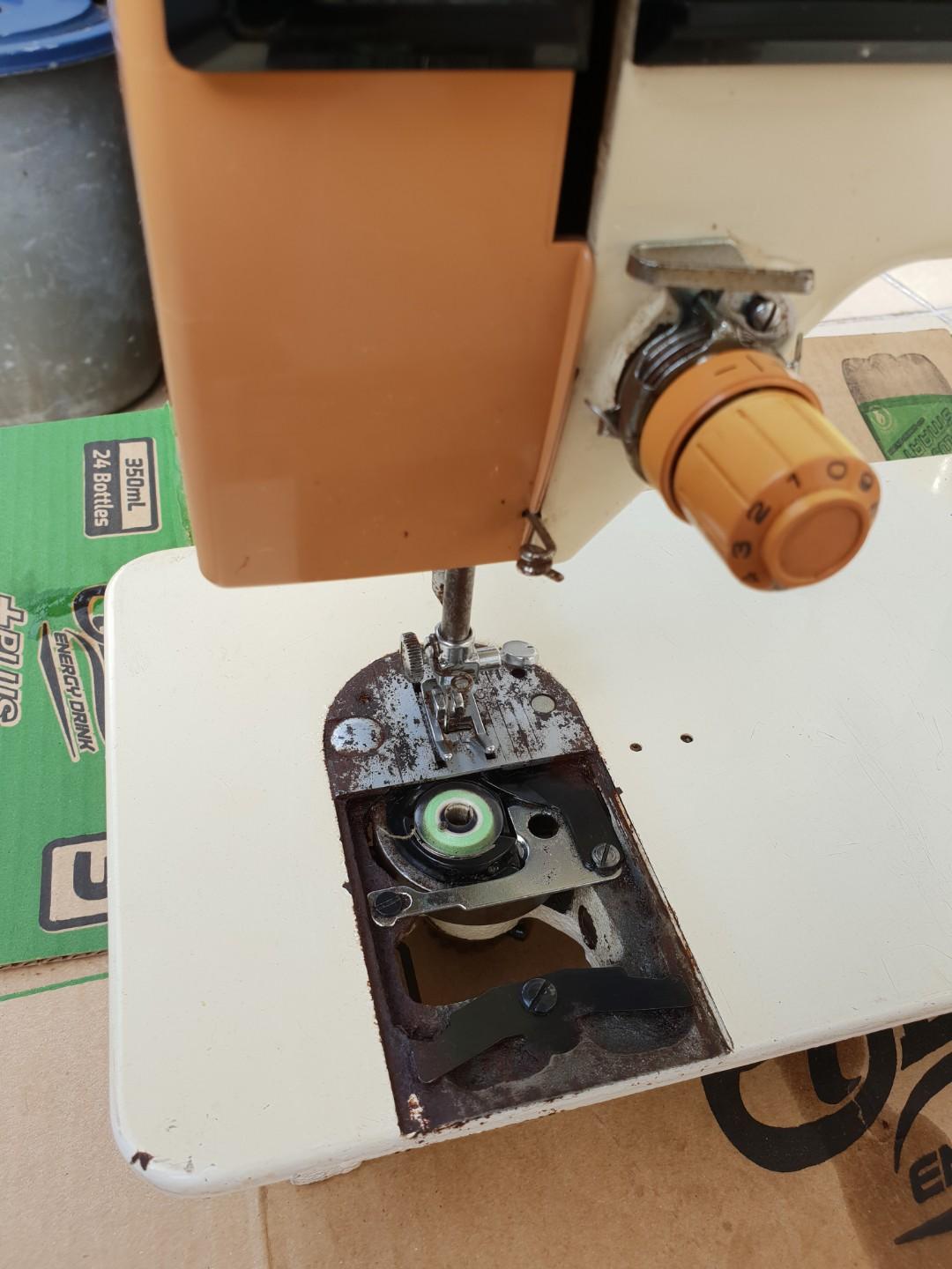 Singer Sewing Machine Head 974, TV & Home Appliances, Other Home