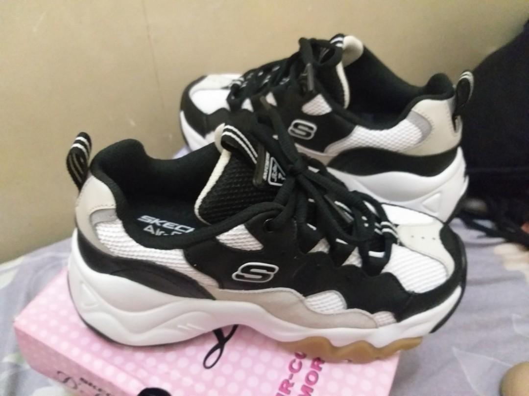 Skechers d lite quantum hotsell