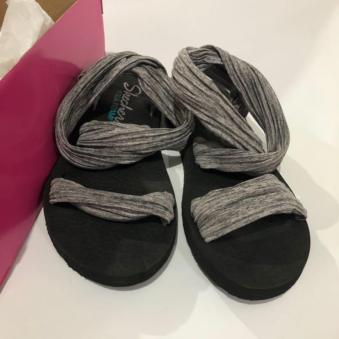 yoga skechers sandals