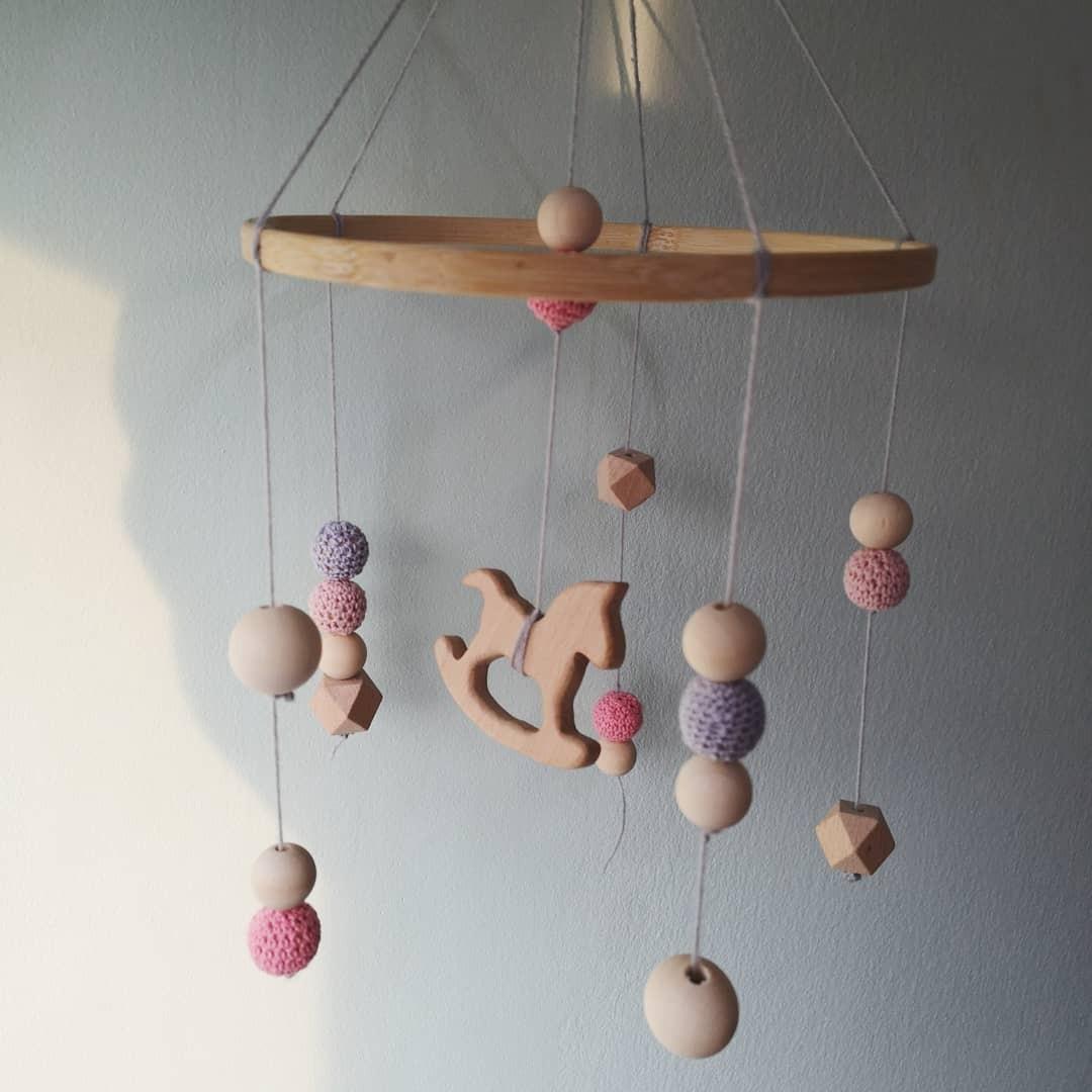 soothing baby mobile