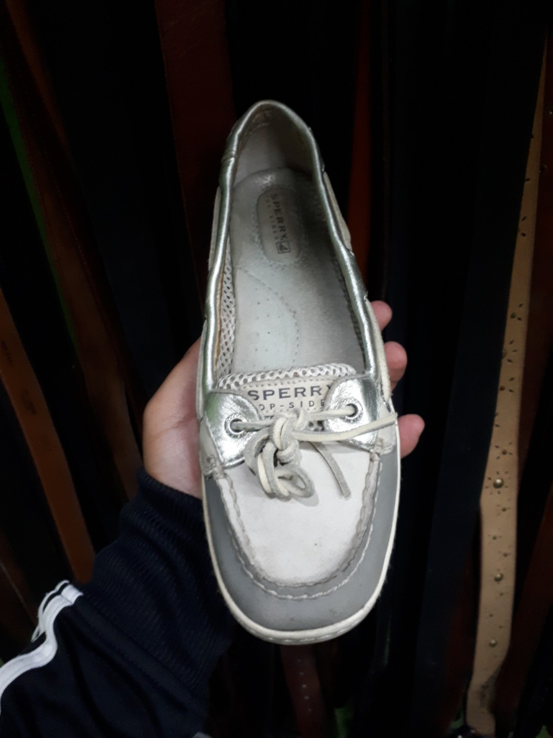 sperry angelfish grey