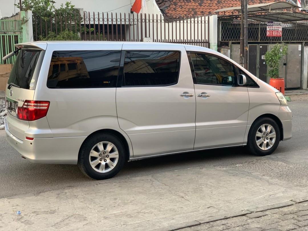 Toyota alphard 2006 год Toyota alphard 2006 год