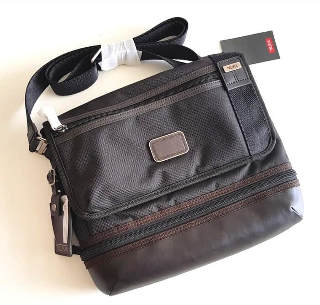 Tumi glenview expandable crossbody clearance