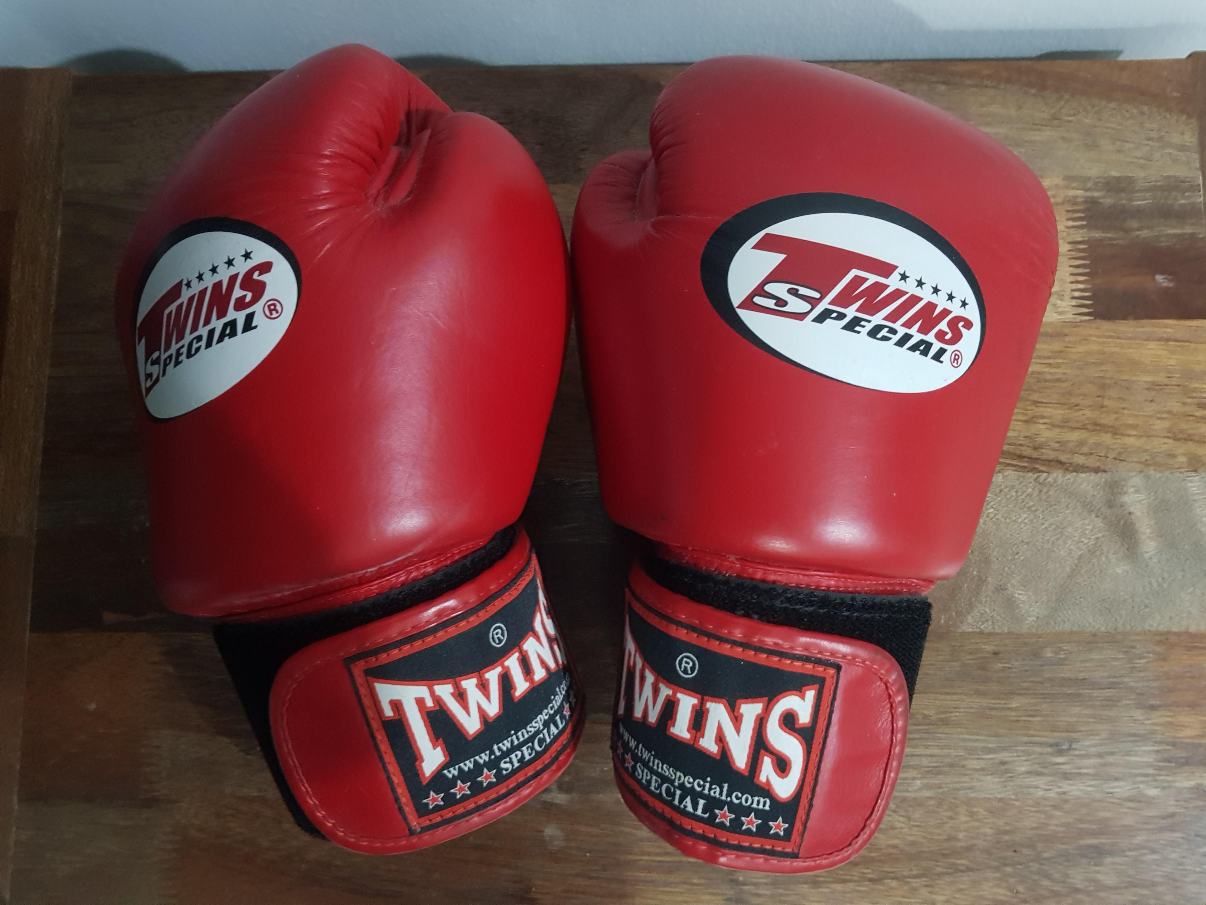 Twins Boxing Gloves, Sports Equipment, Sports & Games, Water Sports on Carousell