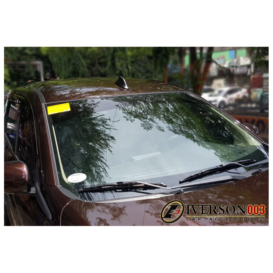 Universal Shark Fin Car Antenna (Black), Car Parts & Accessories, Body  Parts and Accessories on Carousell