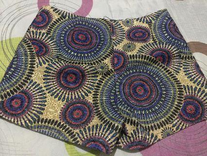 Patterned shorts
