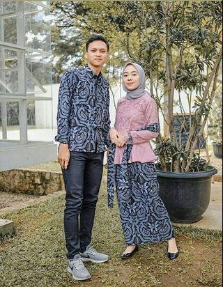 Brukat wisuda (atasan pink nude)