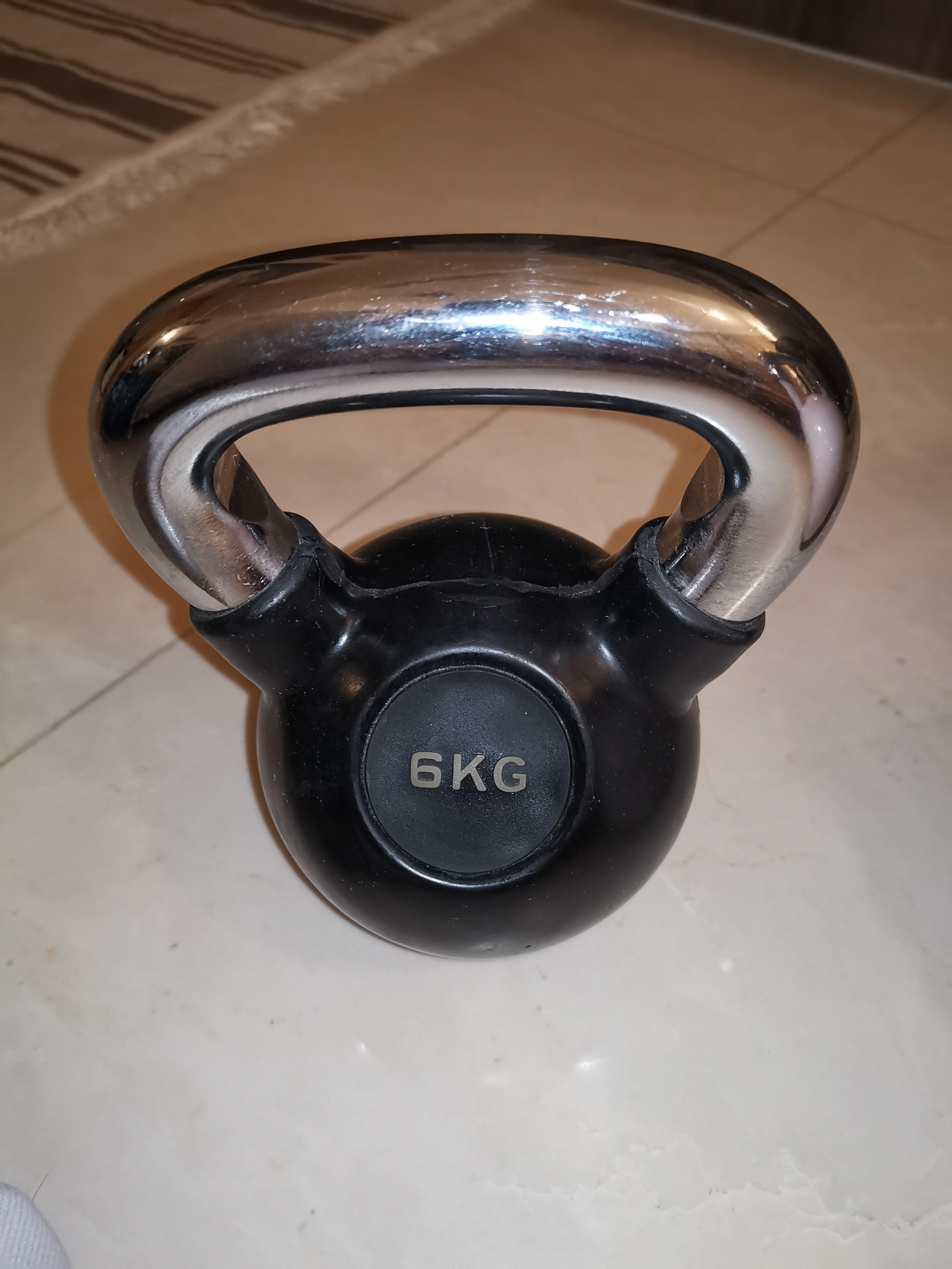6KG Kettlebell Rubber Coated, Sports Equipment, Exercise & Fitness