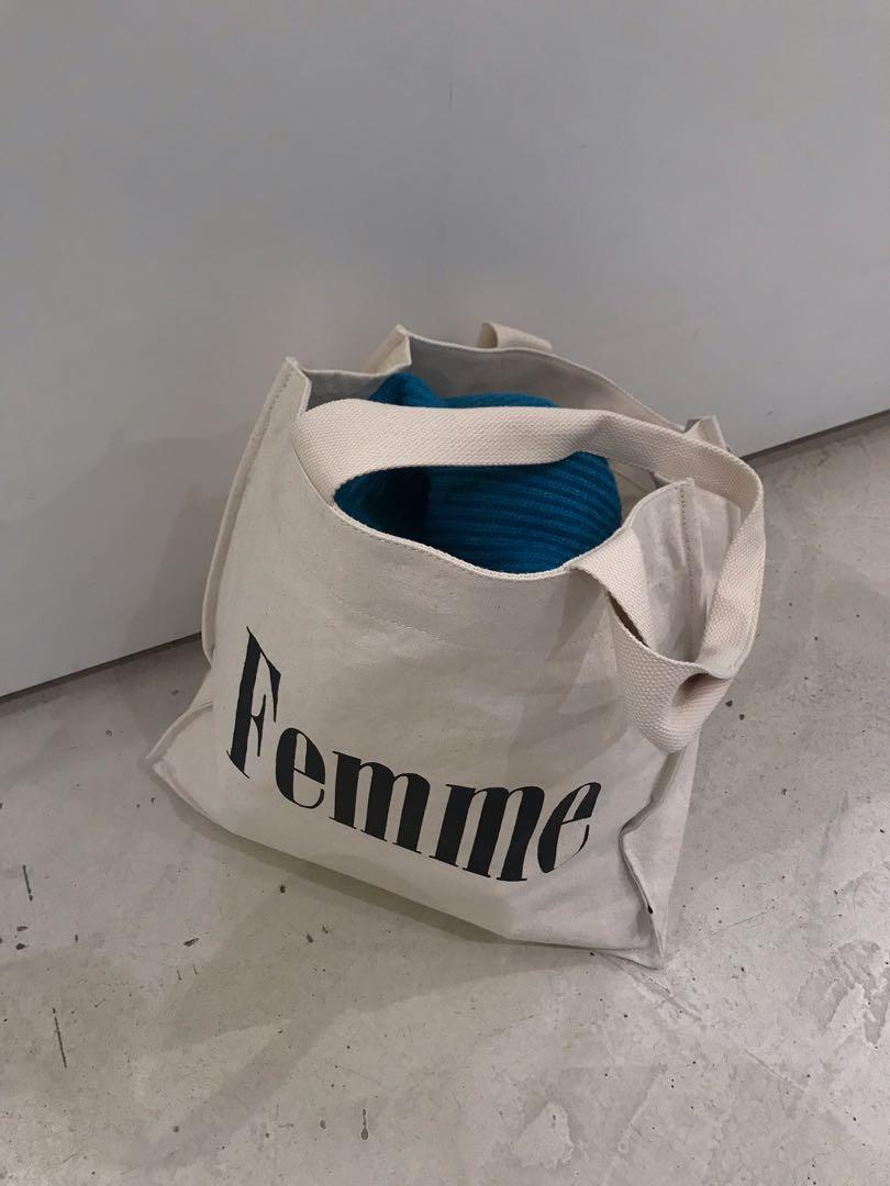 Aritzia femme tote clearance