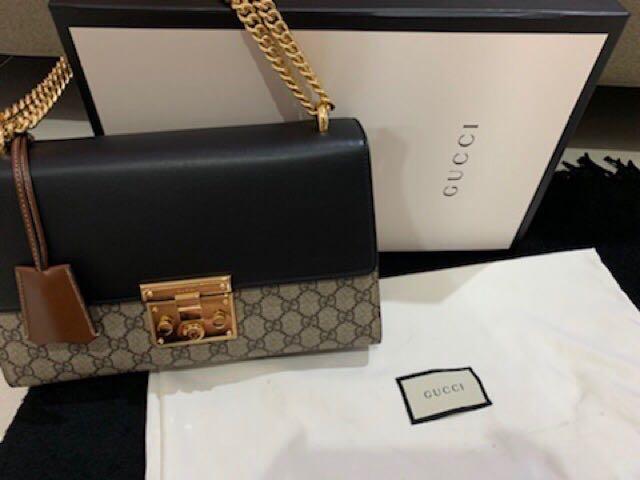 AUTHENTIC Gucci Padlock medium shoulder excellent condition like