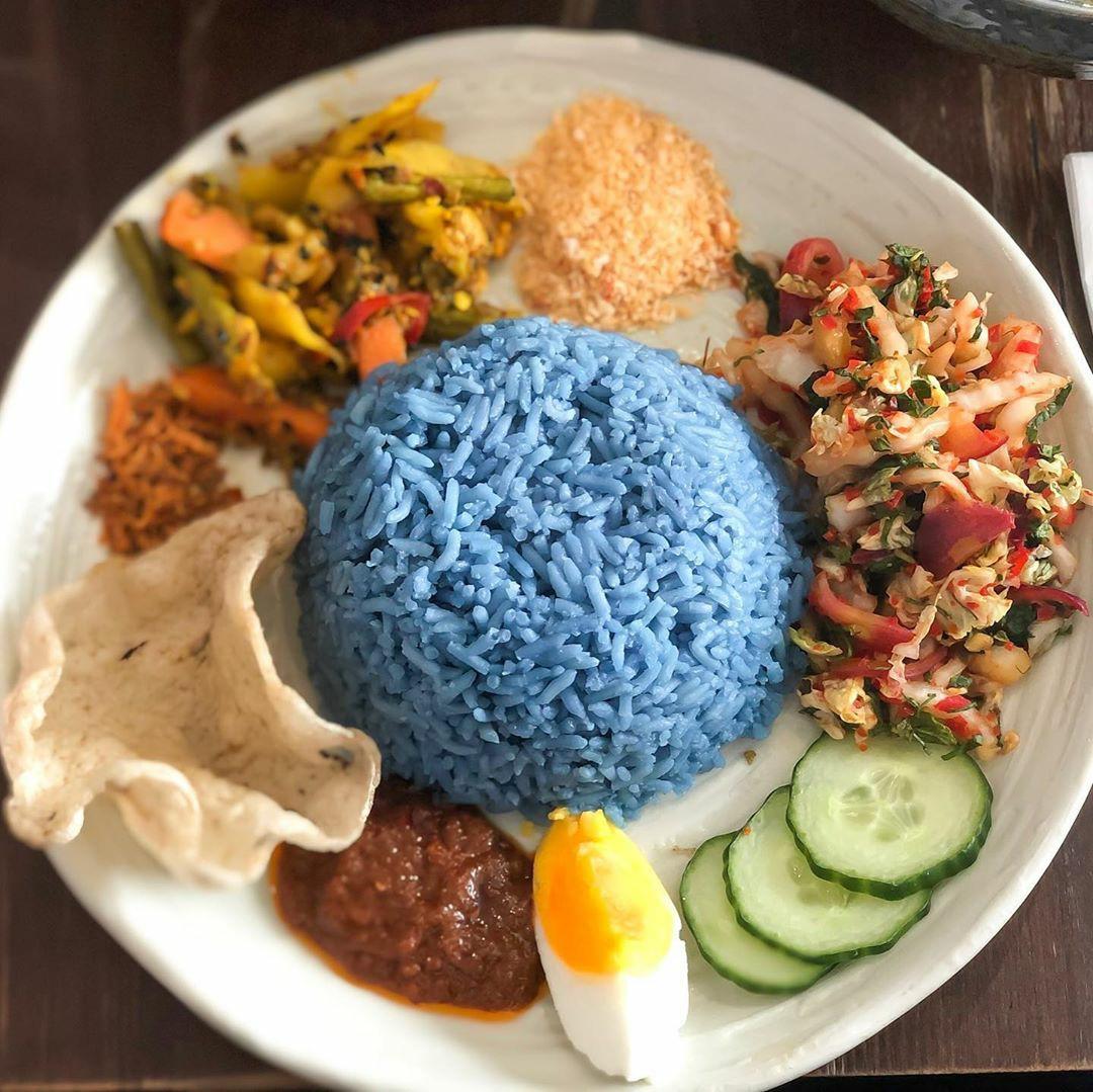 Bunga Telang Biru Kering Teh Tisane Herbal Pewarna Alami Nasi Kerabu Teh Biru Makanan Minuman Minuman Tidak Beralkohol Di Carousell