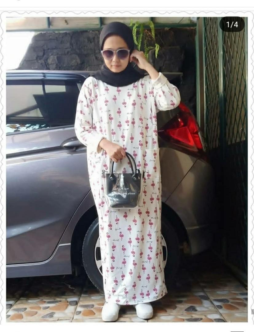 Dress Flamingo Baby Terry Import Maxy Busui Warna Putih Fesyen Wanita Muslim Fashion Gaun Di Carousell