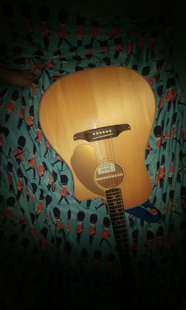 Fender