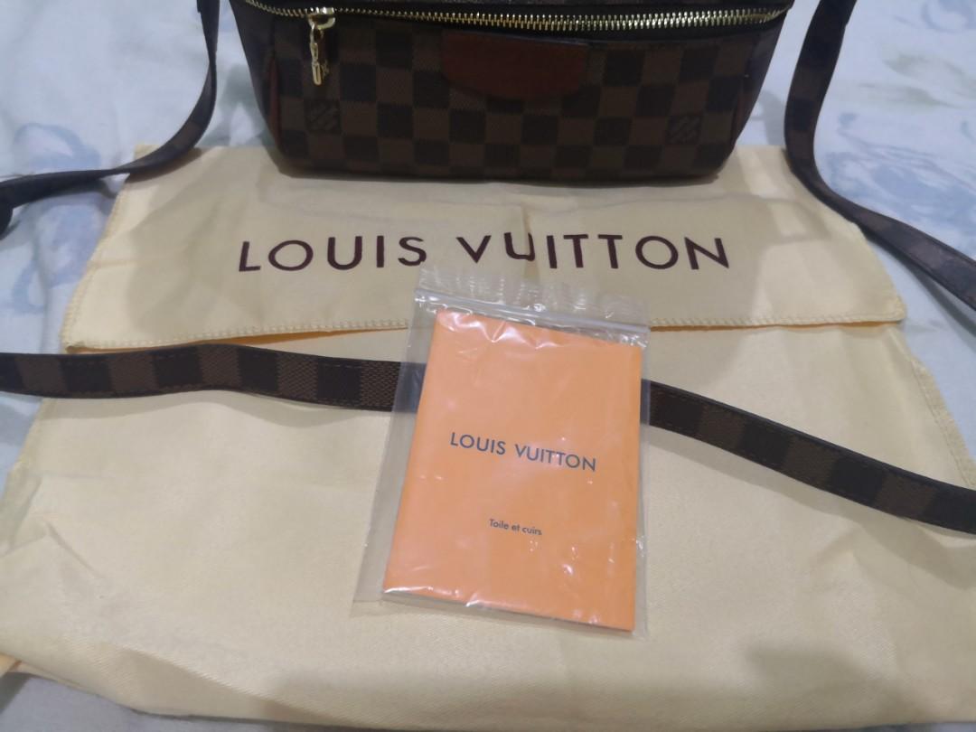 LOUIS VUITTON DAMIER EBENE CROSSBODY BAG (Category: Purses & Pouches) located in Manila. Submitted by dyosa8 (Listing ID 247128663, Image 2). Description: LOUIS VUITTON DAMIER EBENE CROSSBODY BAG ☑️ EXCELLENT CONDITION ☑️ AUTHENTIC QUALITY ☑️ TOP GRADE QUALITY ☑️ NO FLAWS ☑️ WITH CARE CARD AND DUST BAG ☑️ BOUGHT 2,500 📌 COURIER : FASTRACK OR KWIKMOVE 📌MODE OF PAYMENT : BPI, GCASH, WESTERN UNION OR CEBUANA.