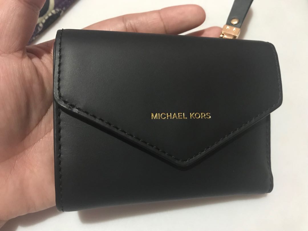 michael kors small leather envelope wallet