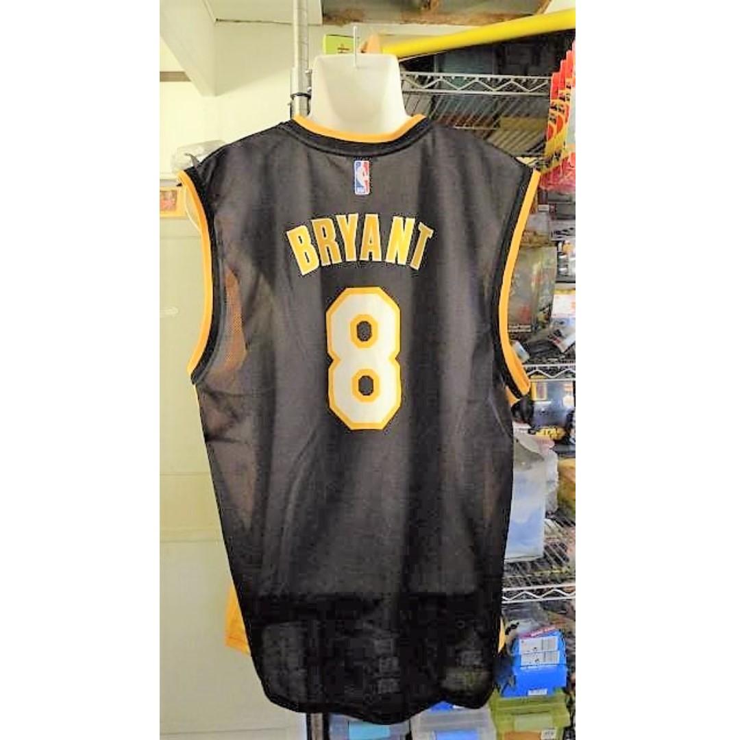 NBA Los Angeles Lakers Kobe Bryant 8 Reebok Jersey Black (L)