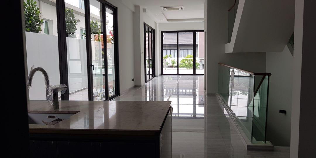 Brand New Renovated Landed With Lift And Basement Property