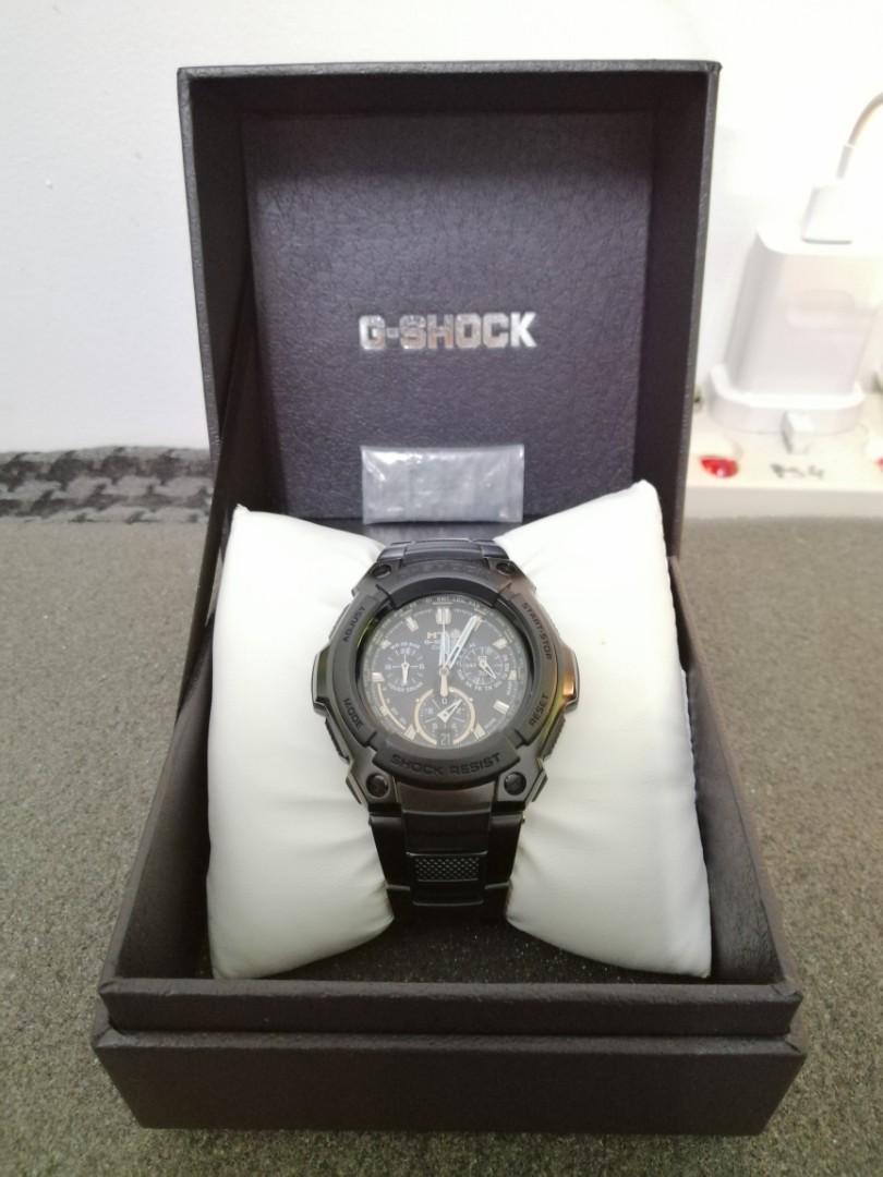 Rare Vintage MTG 1000RB Men s Fashion Watches Accessories